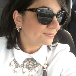 Meet your Posher, Rachel